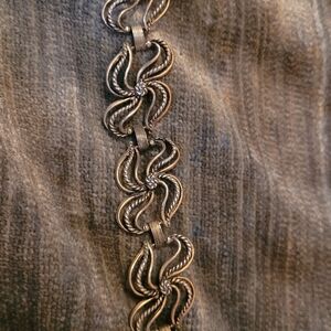 Elegant Silver Floral Bracelet